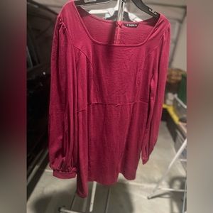 Women’s Maroon Long Sleeve Dreas